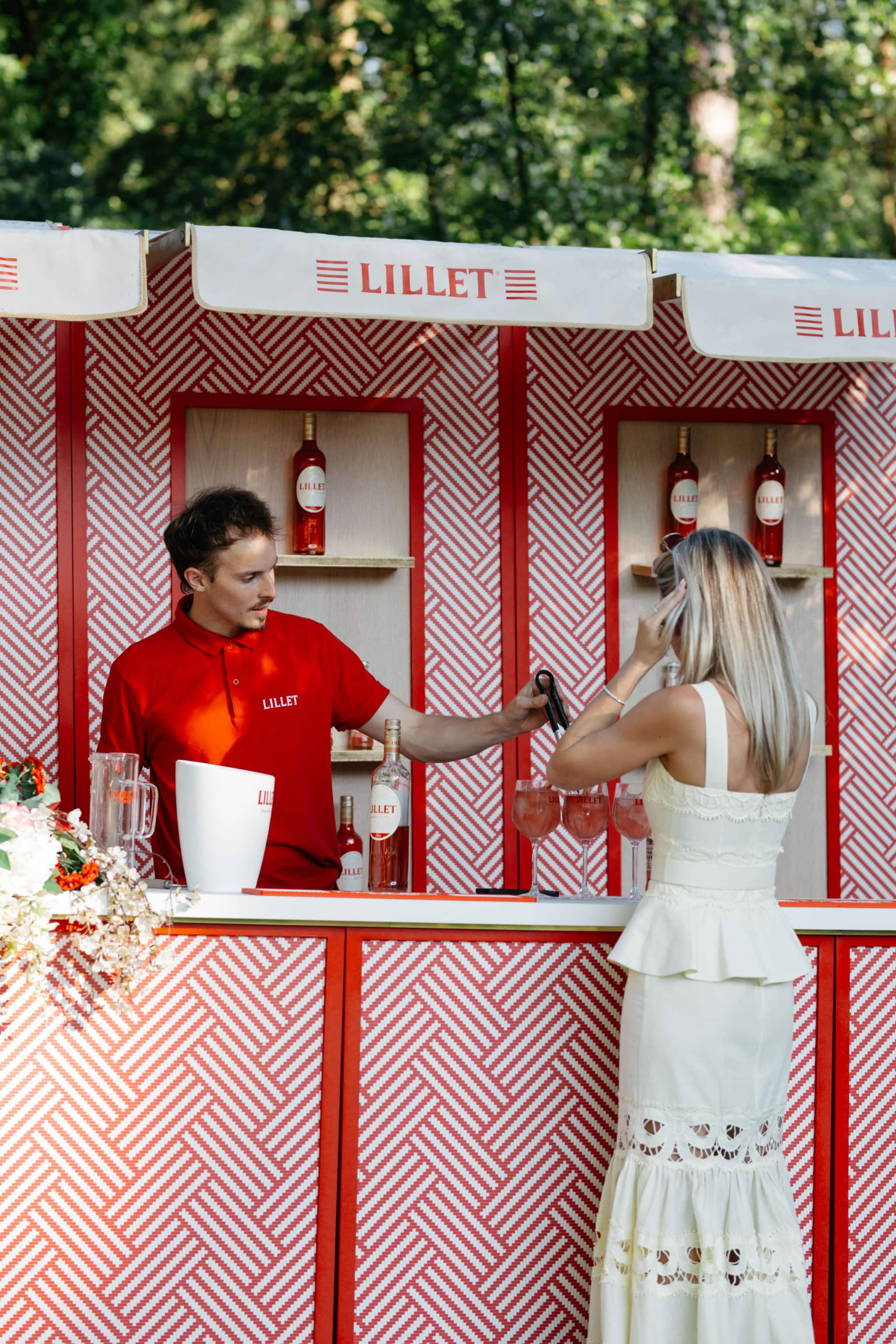 Stand Lillet