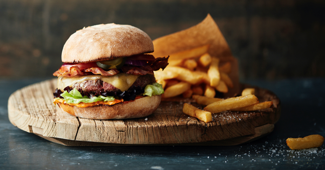 Uniquement ce jeudi: burger gratuit chez Ellis Gourmet Burger!