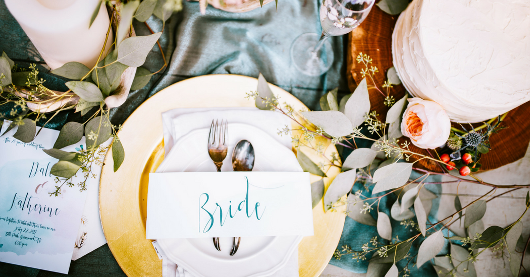 Mariage : 4 conseils pour réaliser une table d’honneur à son image