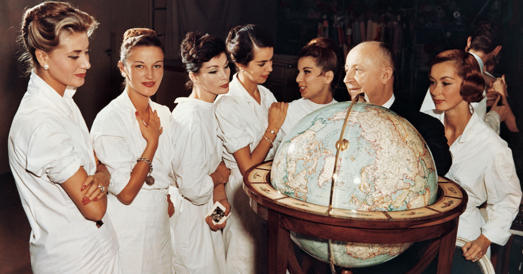 From Paris to the World : l’exposition Dior qui retrace plus de 70 ans de l’histoire de la marque