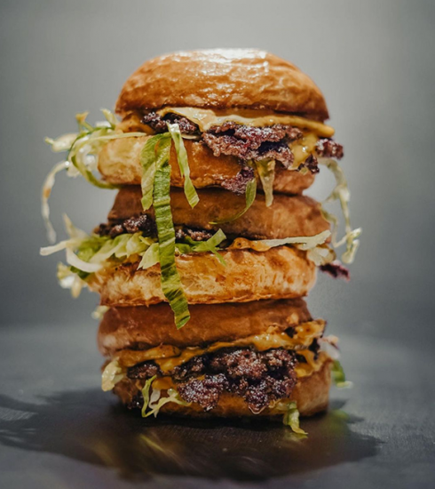 6 adresses où dévorer un savoureux « smash burger »
