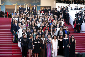 femmes marches festival cannes