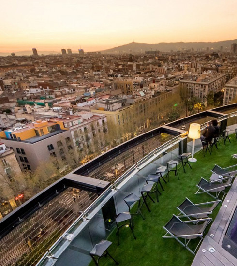 Barceló Raval : l’hôtel urbain branché où faire la fête à Barcelone