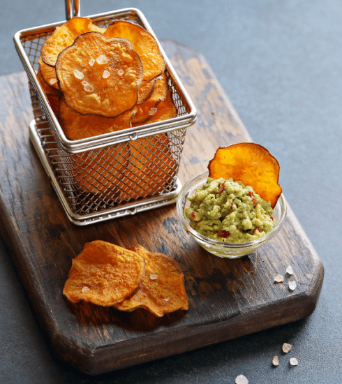 La recette saine et ultra simple des chips de patate douce dont on raffole à l’apéro