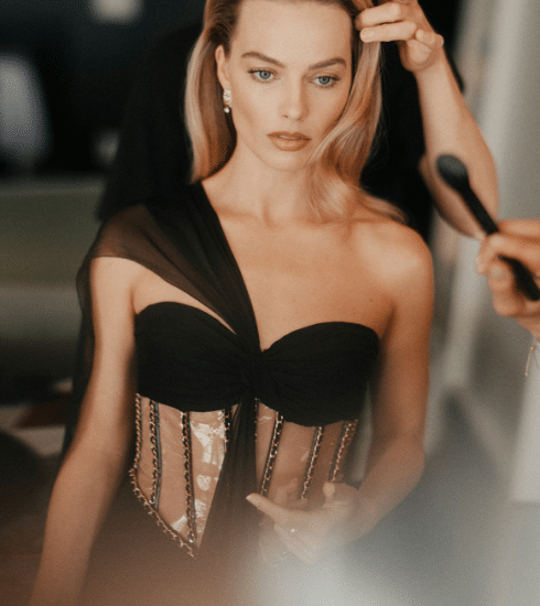 Comment reproduire le maquillage de Margot Robbie au Met Gala ?