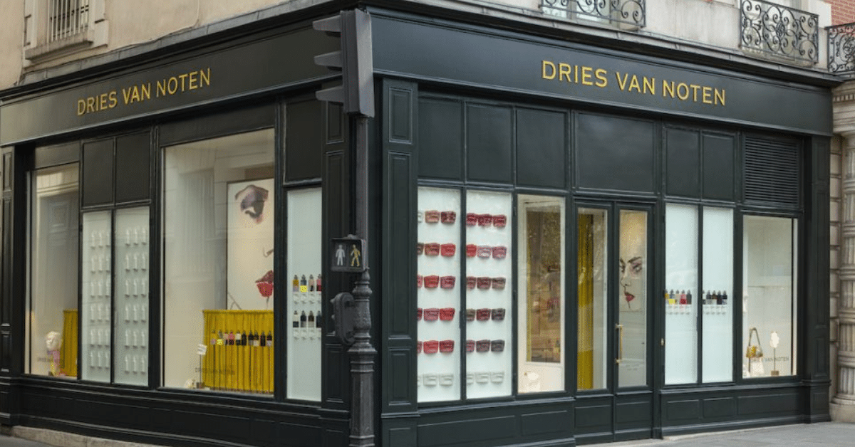 Dries Van Noten Ouvre Un Nouveau Concept De Boutique Dédiée à La Beauté à Paris Marie Claire 