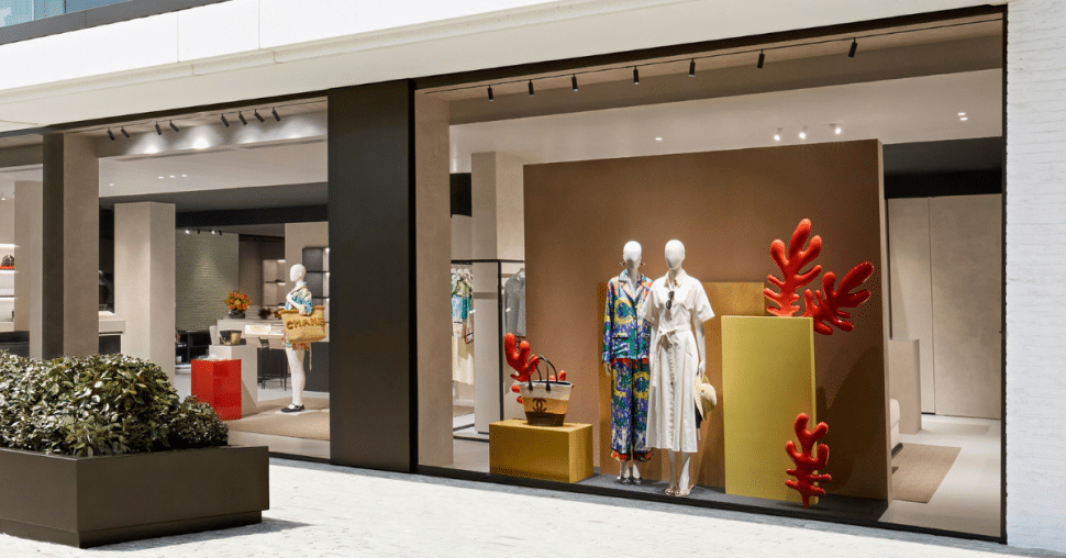 Le chic balnéaire selon Chanel s’installe à Knokke