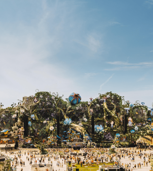 Tomorrowland dévoile une mainstage féérique pour son 20e anniversaire