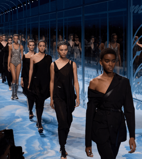 Ce qu’il fallait retenir du défilé printemps-été 2025 de Dior