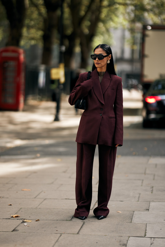 tailleur pantalon bordeaux