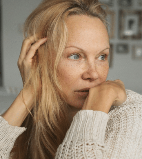 Comment s’afficher sans maquillage a redonné confiance à Pamela Anderson ?