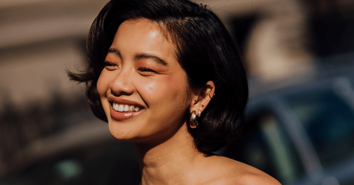 Comment adopter le gloss marron ? - Marie Claire Belgique