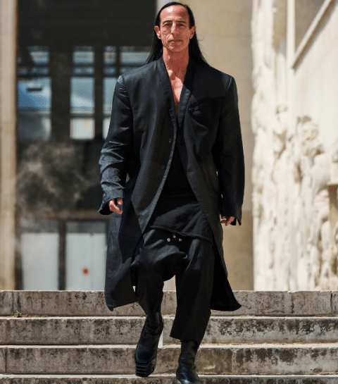 Rick Owens, le prince de l’anti-mode, s’invite au Palais Galliera