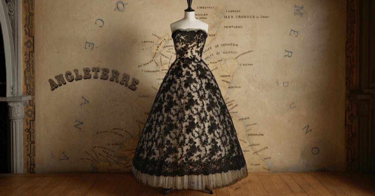 Une double exposition inédite dévoile l’oeuvre de Christian Dior à travers le regard d’Azzedine Alaïa