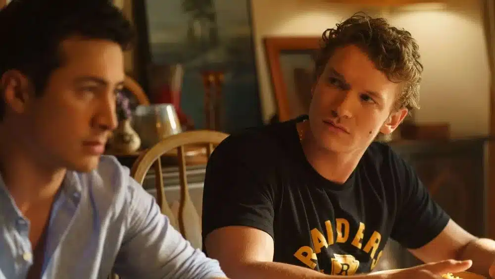 série heated rivalry