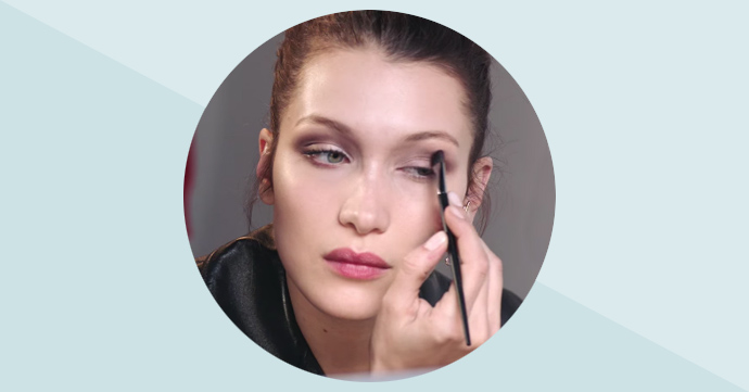 Make-up tutorial met Bella Hadid en Dior’s Peter Philips