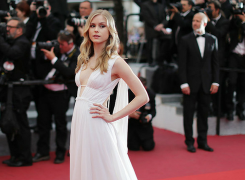 30 jaar Festival de Cannes in 13 iconische jurken