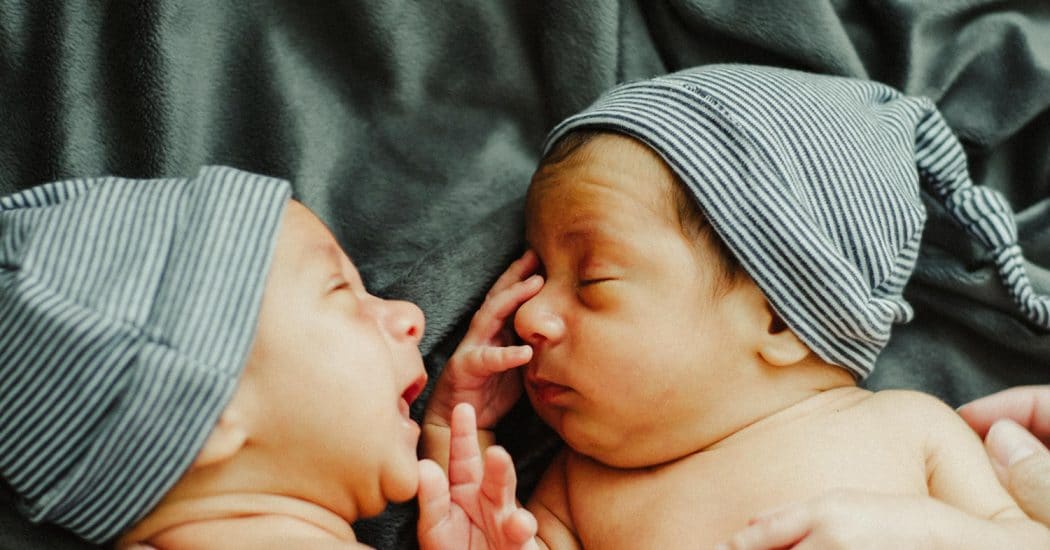 Internationale week van de borstvoeding: 5 tips voor borstvoeding bij een tweeling