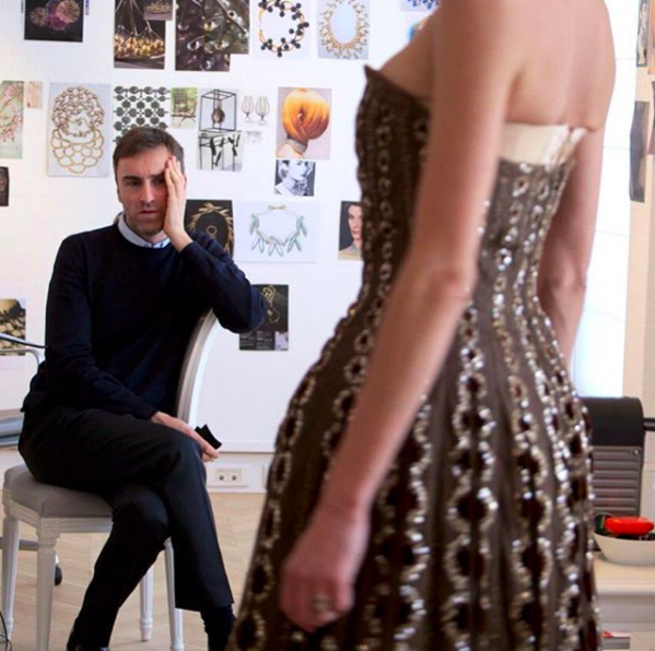 Ontdek de tentoonstelling 'Christian Dior: Designer of Dreams' vanuit je luie zetel - 1