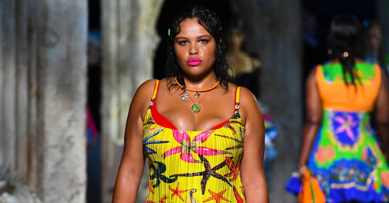 Jill Kortleve Is the First “Plus-Size” Model to Walk Chanel in 10