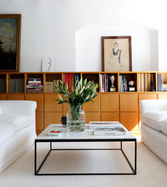 Kijk binnen in het minimalistische vakantiehuis van de Spaanse Alex Riviere - 1