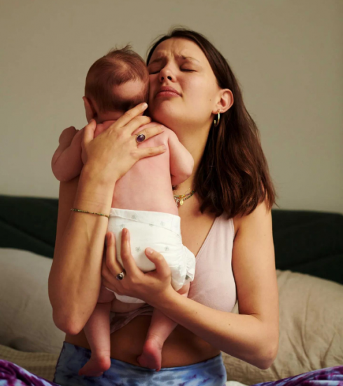 Drie vrouwen getuigen over hun postnatale depressie