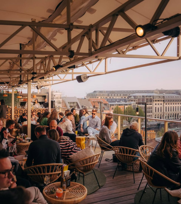 Yalo-Gent-rooftopbar
