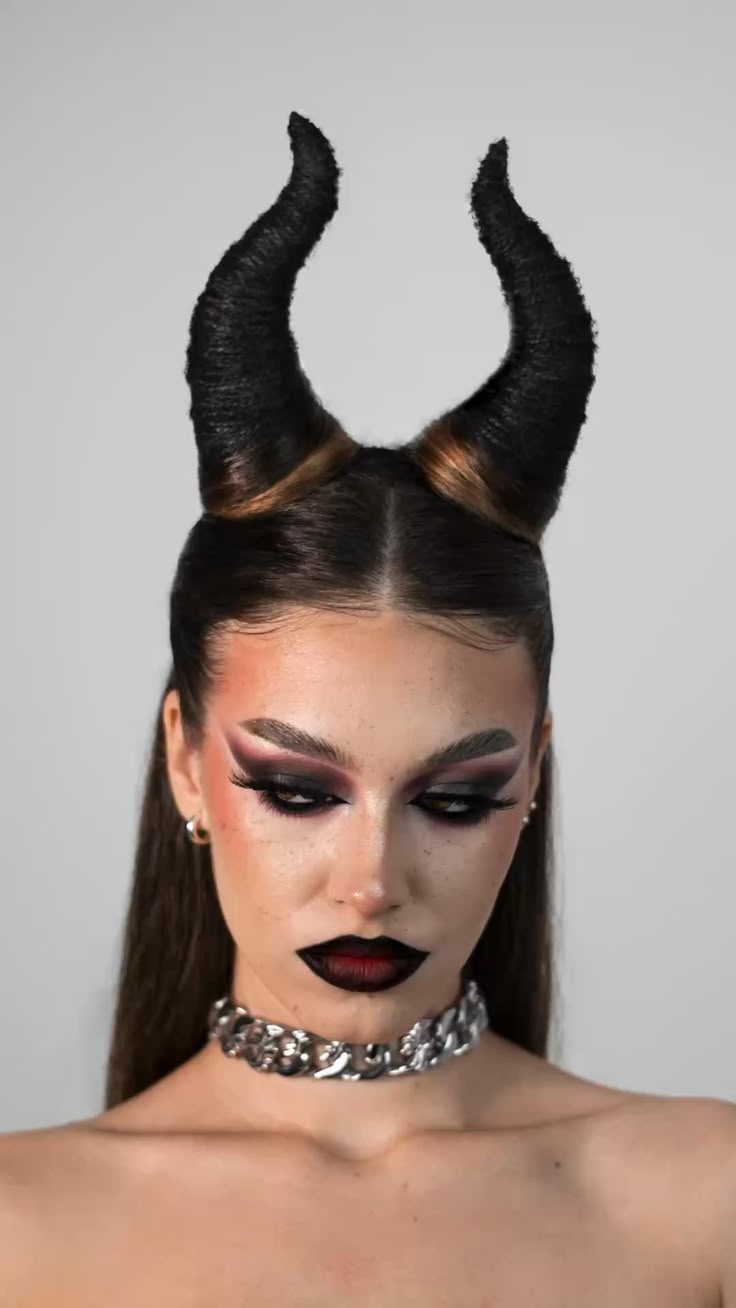 Maleficent make-up Halloween