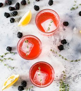 mocktails rood fruit en kombucha