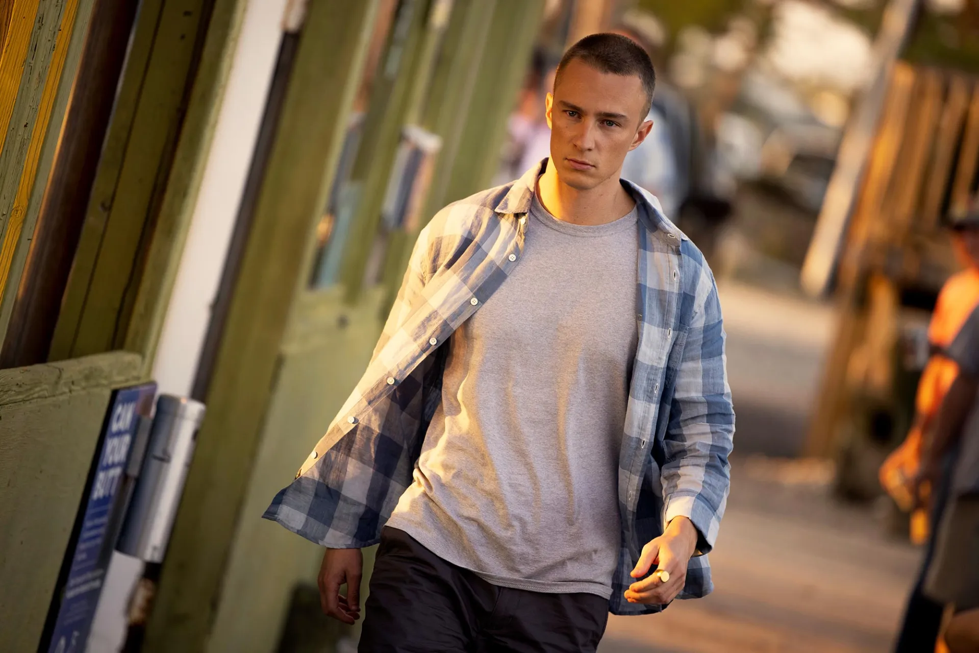 Drew Starkey als Rafe in Outer Banks