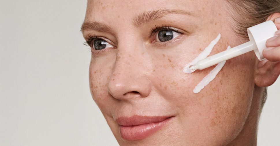 Waarom SPF-serums dé beautyhype van het moment zijn