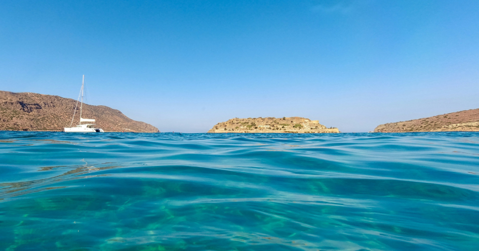 Elounda: waar luxe en authenticiteit elkaar ontmoeten