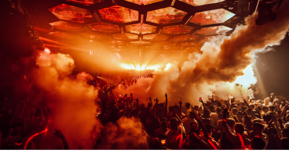 Pacha op Ibiza: De laatste dansen onder de kersen.